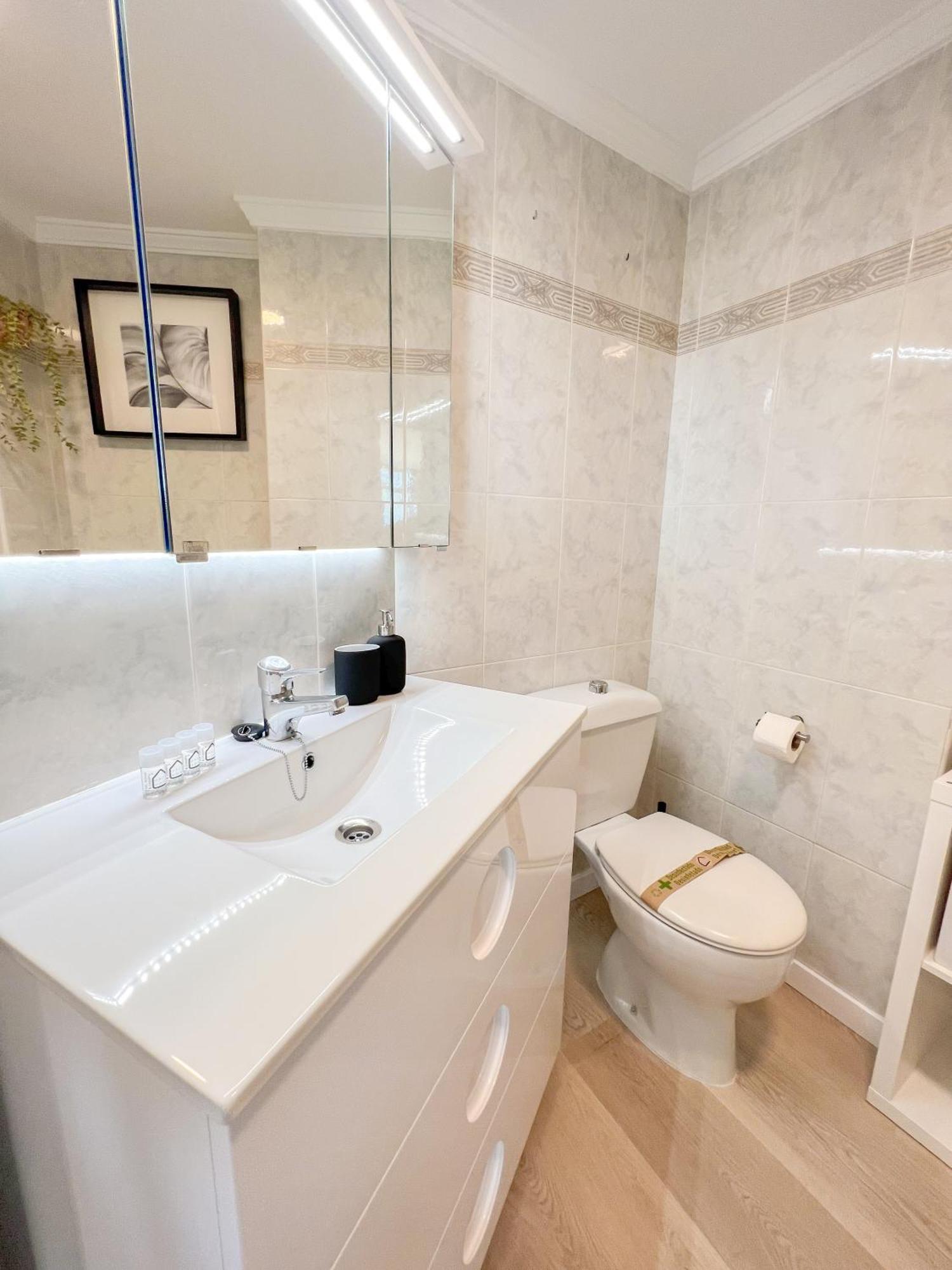 Palm Beach Aparment Sea Views Torremolinos Ngoại thất bức ảnh