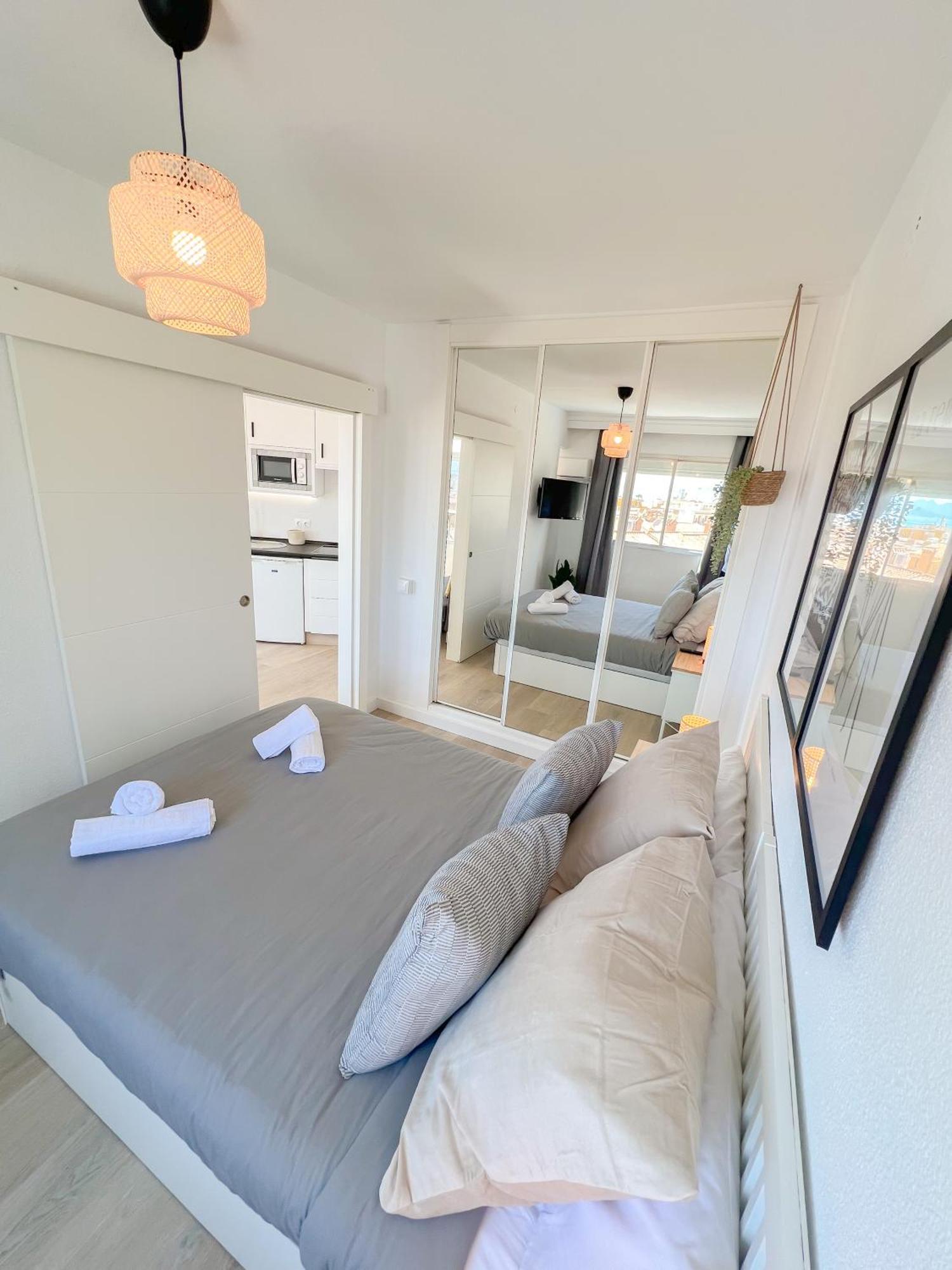 Palm Beach Aparment Sea Views Torremolinos Ngoại thất bức ảnh
