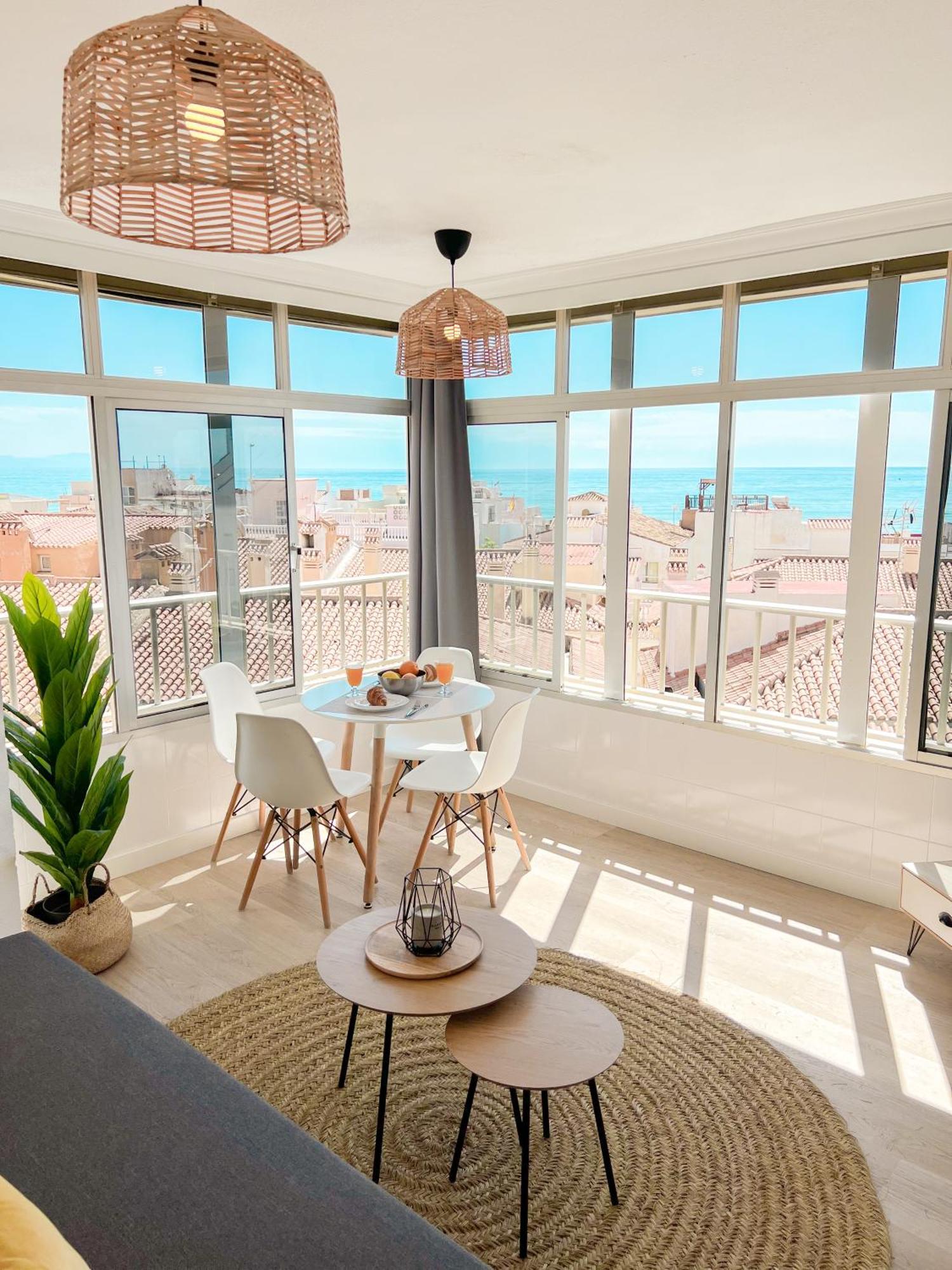 Palm Beach Aparment Sea Views Torremolinos Ngoại thất bức ảnh